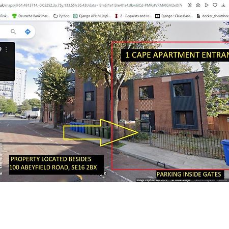 London Holiday Home Newly Refurbished - Entire 4 Bedroom Private House With Kitchen, Living Room & Private Garden - 1 Cape House London, Within 30 Mins From Central London, London Bridge & Canary Wharf Bagian luar foto